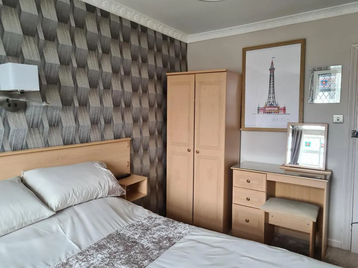 Guest house The Kimberley B&B Blackpool
