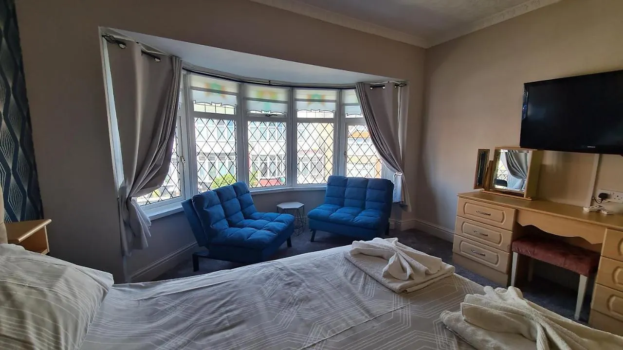 Guest house The Kimberley B&B Blackpool United Kingdom
